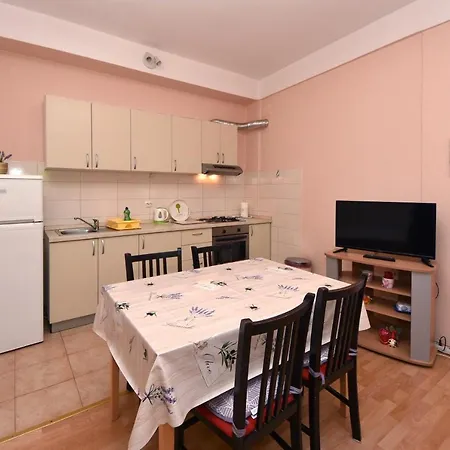 Meri- Near The Main Bus Station Апартаменти Задар