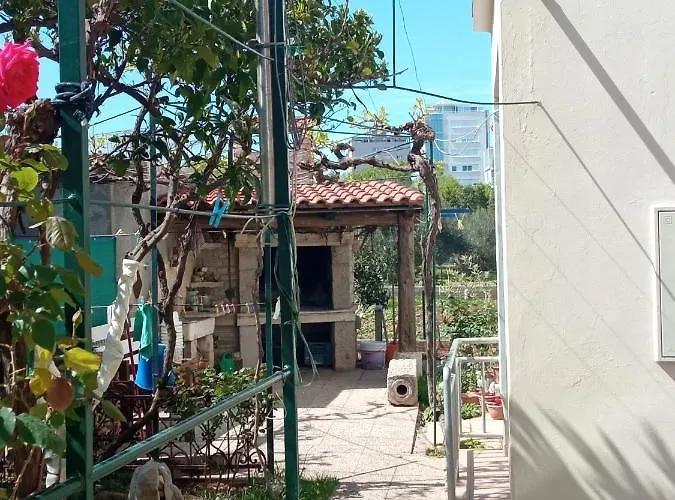 Meri- Near The Main Bus Station Appartamento *