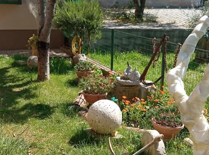 Meri- Near The Main Bus Station * Zara